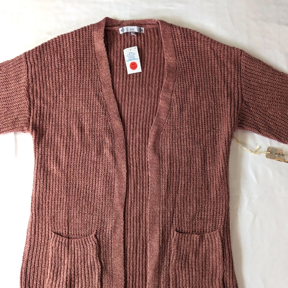 Iris Basic Women's Cardigan in Mauve